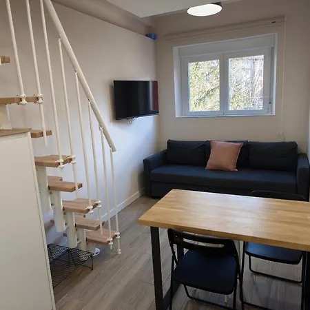 - Edificio America Apartment
